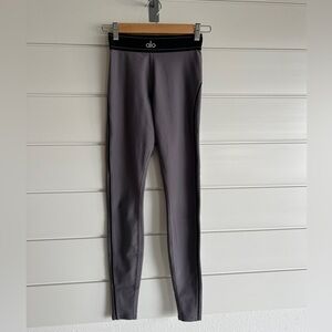 Alo Leggings XS Lightweight Like-New